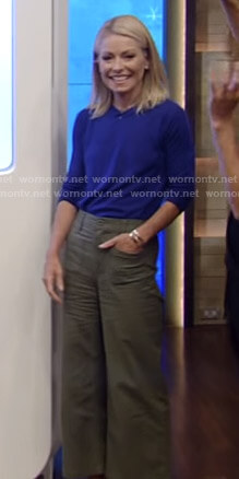 Kelly's khaki cropped wide-leg pants on Live with Kelly and Ryan