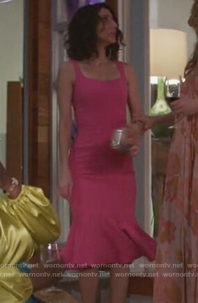 Delia's pink sleeveless flared hem dress on Girlfriends Guide to Divorce