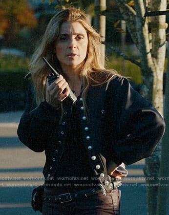 Rachel's black bomber jacket with pearl buttons on UnReal