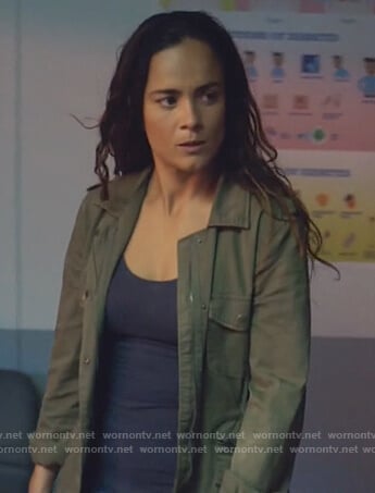 Teresa's green army jacket on Queen of the South