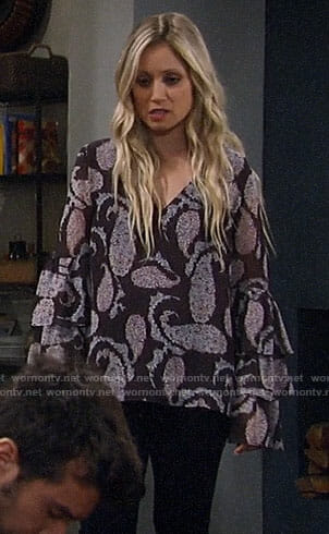 Lulu's paisley blouse on General Hospital
