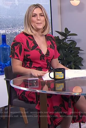 Carissa's pink floral wrap dress on E! News Daily Pop