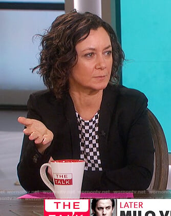 Sara's checker board print tee on The Talk