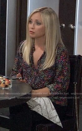 Lulus' floral button down shirt on General Hospital