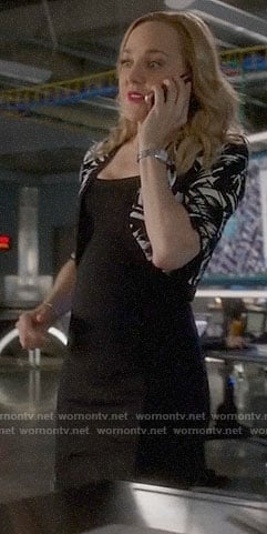 Marissa's black and white printed shrug on Bull