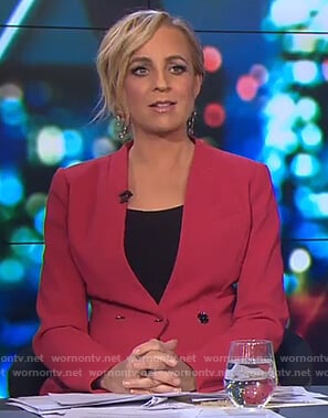 Carrie's pink collarless blazer on The Project