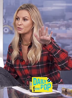 Morgan's red plaid shirt on E! News Daily Pop