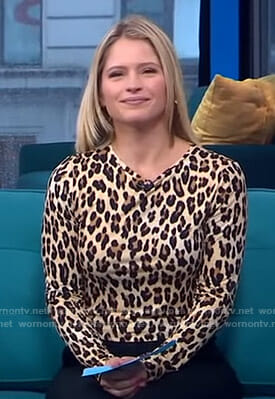 Sara's leopard print top on GMA Day