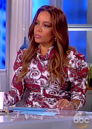 Sunny's paisley print dress on The View