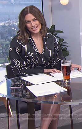 Carissa's black print shirtdress on E! News Daily Pop