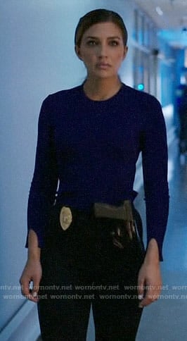 Dinah's blue sweater on Arrow