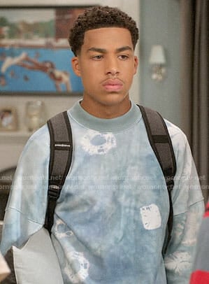 Junior's blue tie-dye sweatshirt on Black-ish