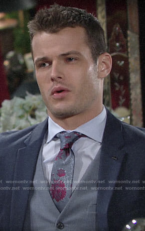 Kyle's floral tie on The Young and the Resltess