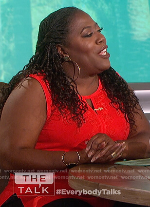 Sheryl's red keyhole sleeveless top on The Talk