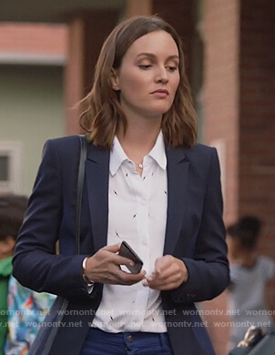 Angie's white bolt print blouse on Single Parents