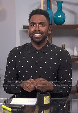 Justin's black polka dot shirt on E! News Daily Pop
