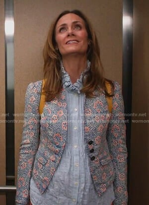 Maya's blue ruffled collar blouse and floral blazer on Splitting Up Together