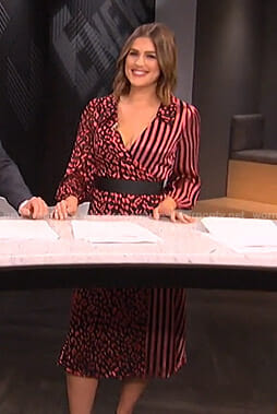 Carissa's pink striped and leopard print wrap dress on E! News