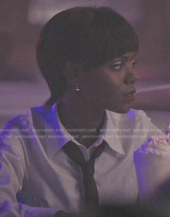Josie's black earrings on Riverdale