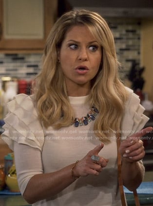 DJ's white ruffled shoulder sweater on Fuller House