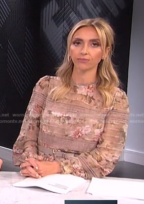 Giuliana's pink floral lace inset romper on E! News