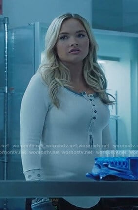 Lauren's white patchwork sleeve top on The Gifted