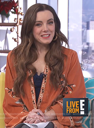 Melanie's brown floral embroidered kimono on Live from E!