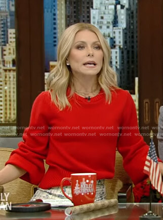 Kelly's red sweater on Live with Kelly and Ryan