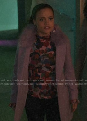 Maggie's purple coat with fur collar on Charmed