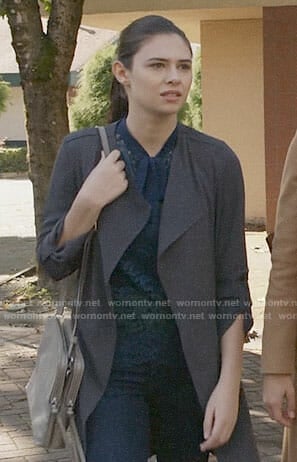 Nia's grey coat on Supergirl