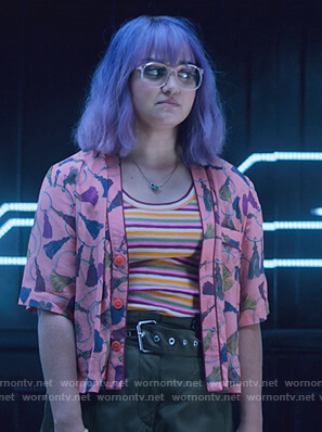 Gert's pink printed top on Marvel's Runaways