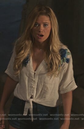 Karolina's white floral embroidered tie waist top on Marvel's Runaways