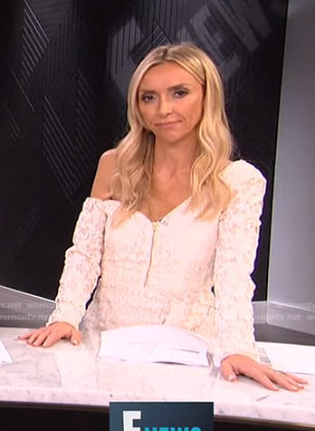 Giuliana's white one off-shoulder zip front dress on E! News