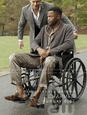Jeff's floral pajamas and grey robe on Dynasty