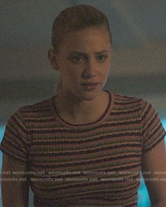 Betty's wavy striped tee on Riverdale