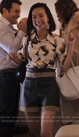 Marianne's two-tone belted leather shorts on Friends from College