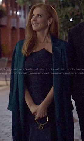 Donna's strapless dress on Suits