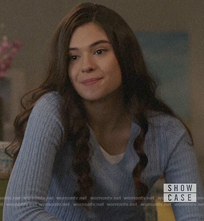 Nia's blue cable knit v-neck sweater on Supergirl