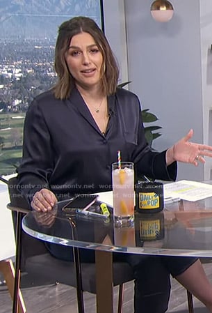 Carissa's navy button front jumpsuit on E! News Daily Pop