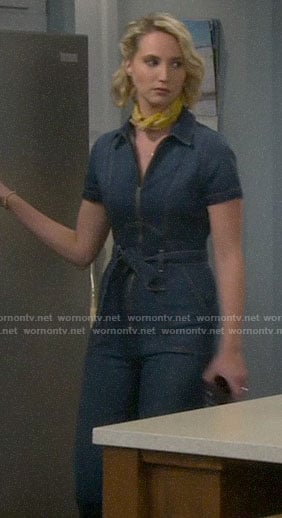 Mandy's denim jumpsuit on Last Man Standing