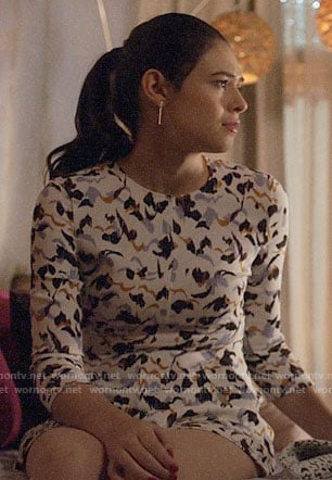Nia's white printed dress on Supergirl