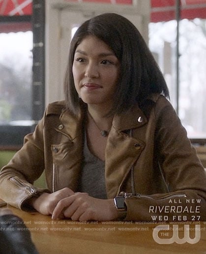 Niko's grey v-neck tee and tan leather jacket on Charmed