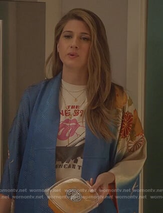 Nomi's white Rolling Stones tee on Grown-ish