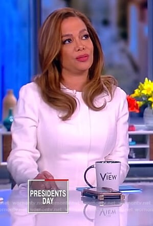 Sunny's white canvas peplum jacket on The View