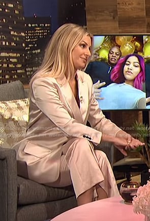 Morgan's white satin suit on E! News Nightly Pop
