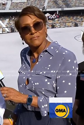 Robin's blue star print shirt on Good Morning America