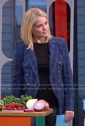 Sara's blue plaid blazer on GMA Strahan And Sara