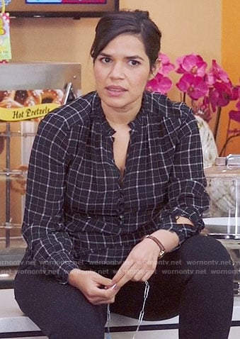 Amy's black plaid top on Superstore