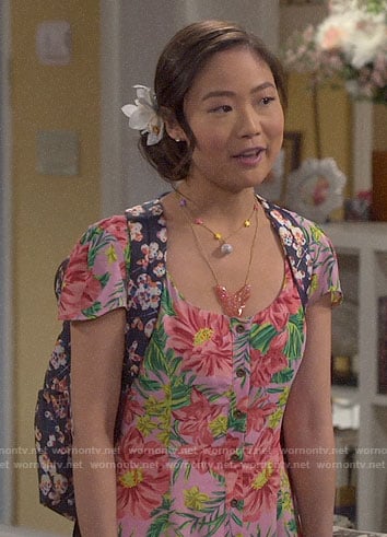 Jen's tropical print dress on Last Man Standing