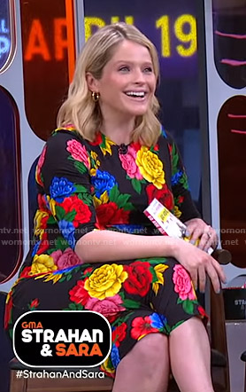 Sara's black floral print dress on GMA Strahan And Sara
